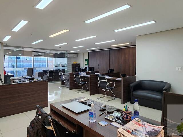 #850 - Salão Comercial para Venda em Manaus - AM