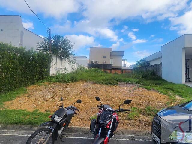 #1030 - Terreno em condomínio para Venda em Manaus - AM
