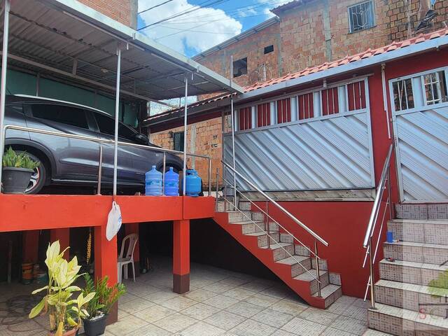Casa para Venda em Manaus - 2