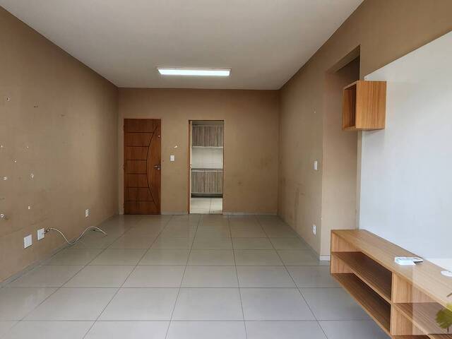 #965 - Apartamento para Venda em Manaus - AM