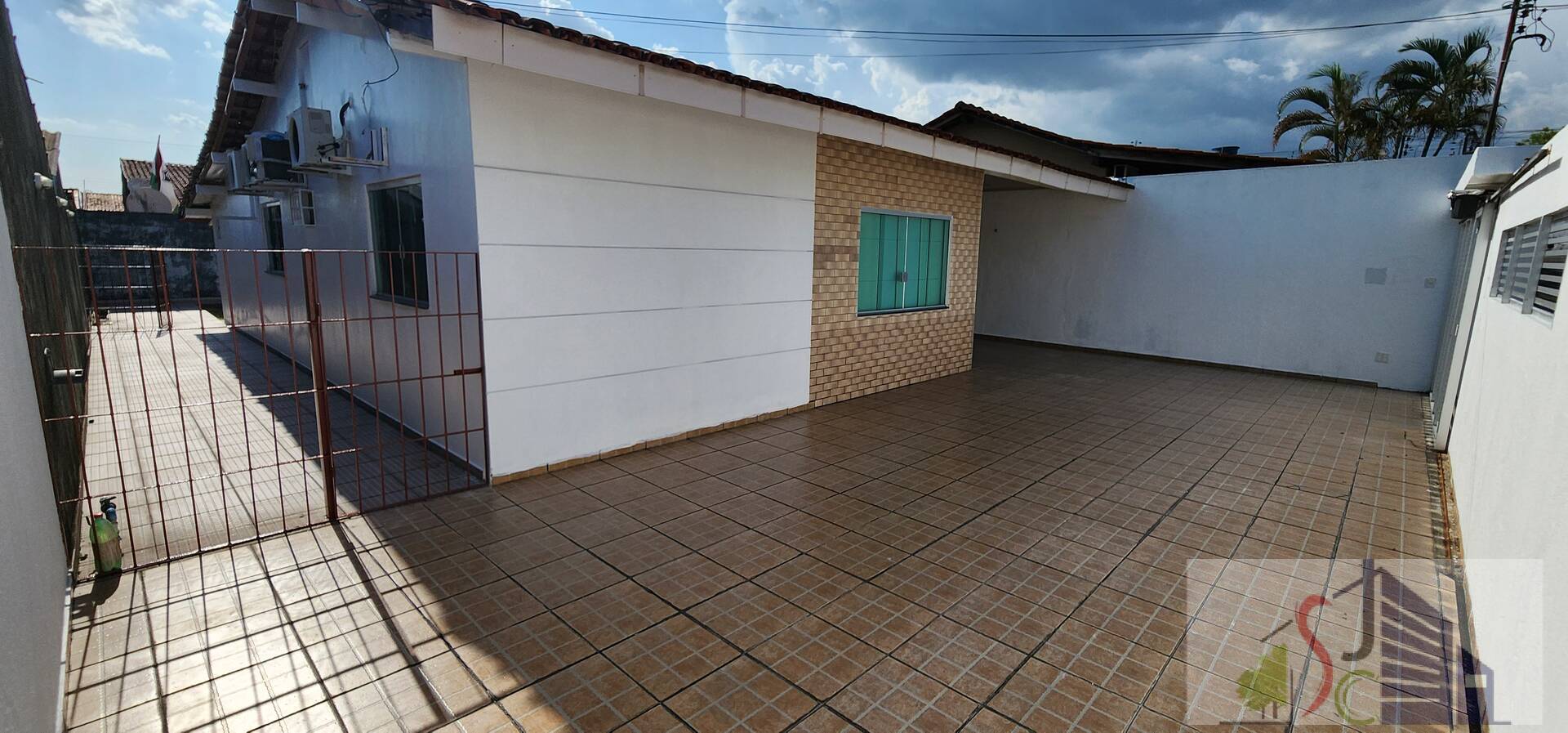 Casa, 3 quartos, 168 m² - Foto 2