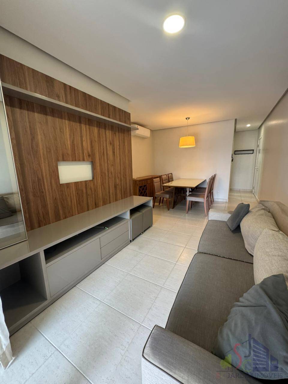 Apartamento para alugar com 3 quartos, 98m² - Foto 2