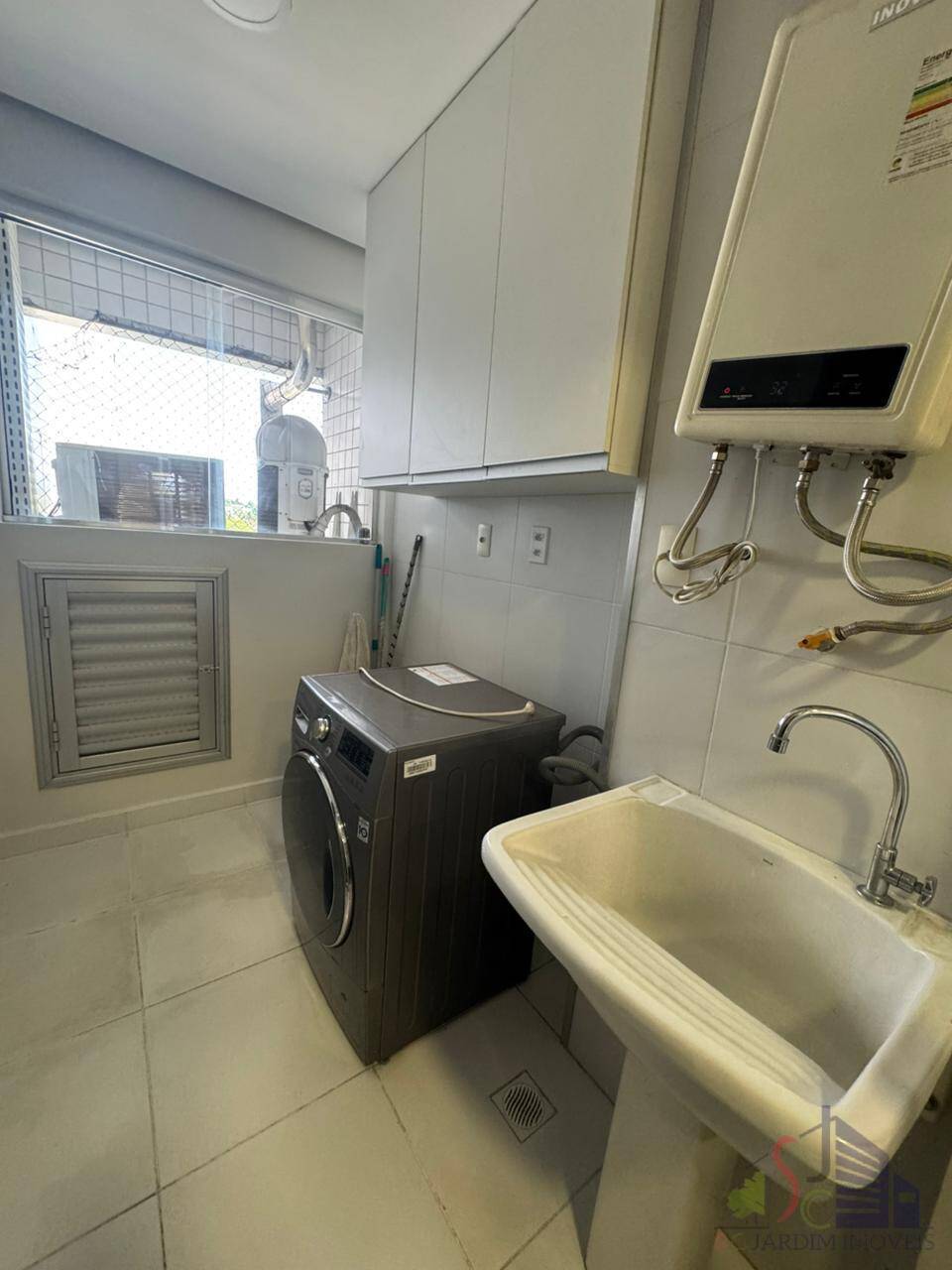 Apartamento para alugar com 3 quartos, 98m² - Foto 6