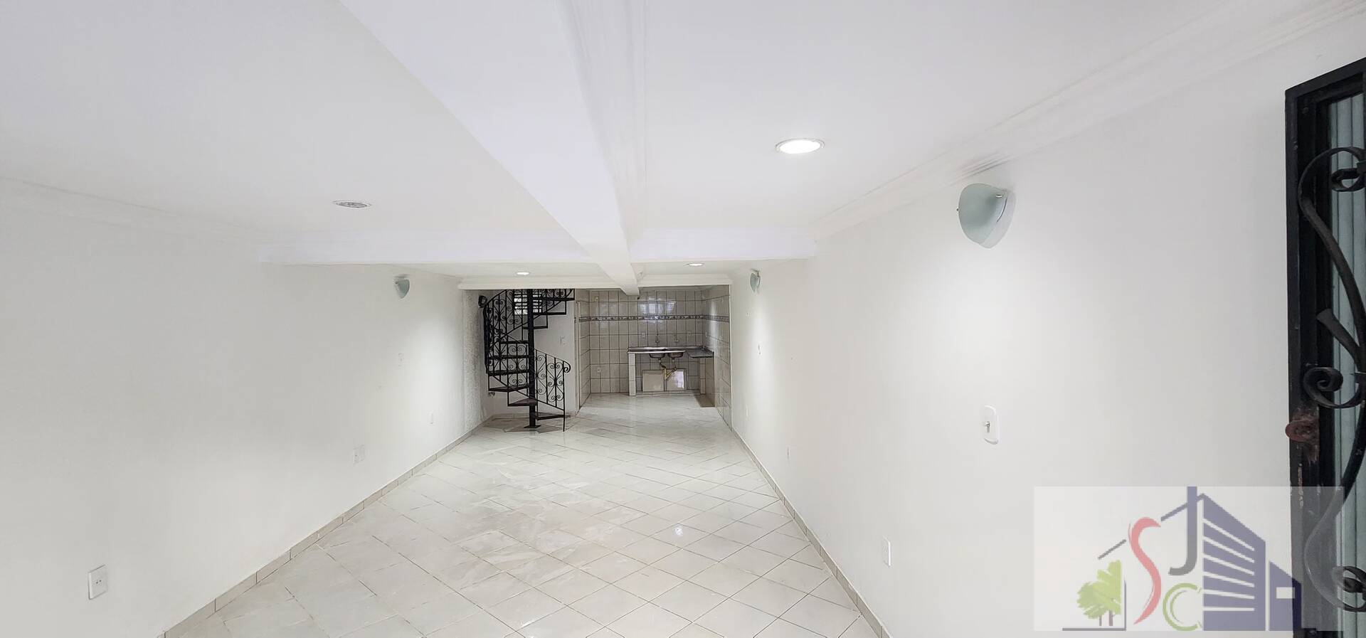 Casa, 2 quartos, 150 m² - Foto 2
