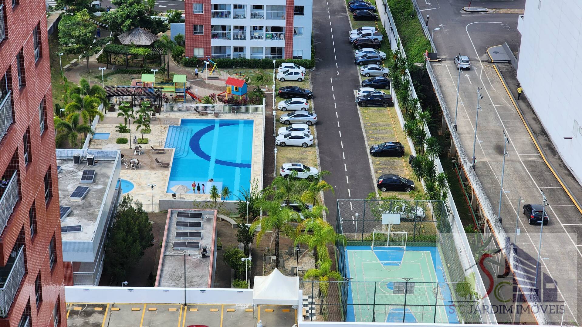 Apartamento para alugar com 3 quartos, 90m² - Foto 2
