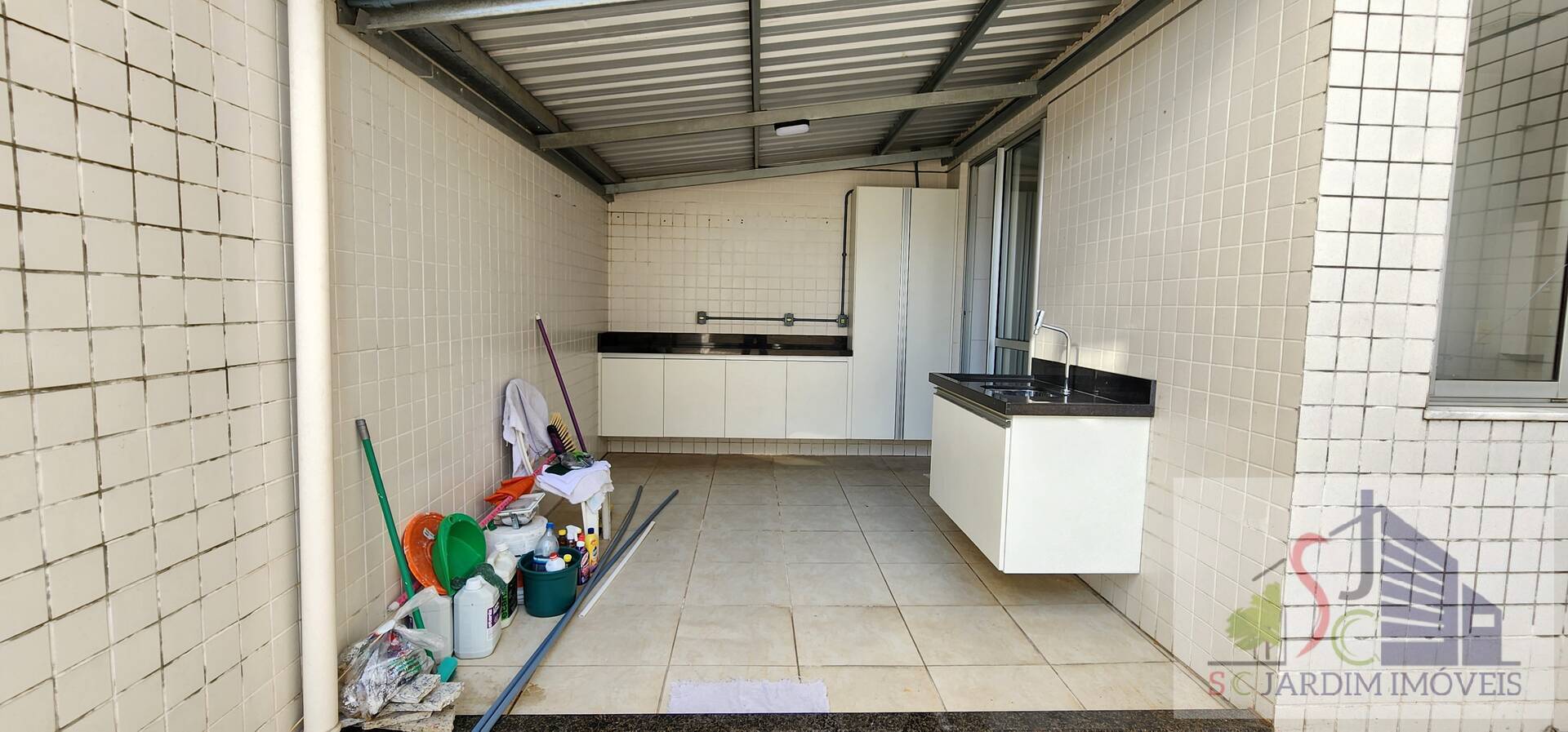 Apartamento para alugar com 4 quartos, 151m² - Foto 13