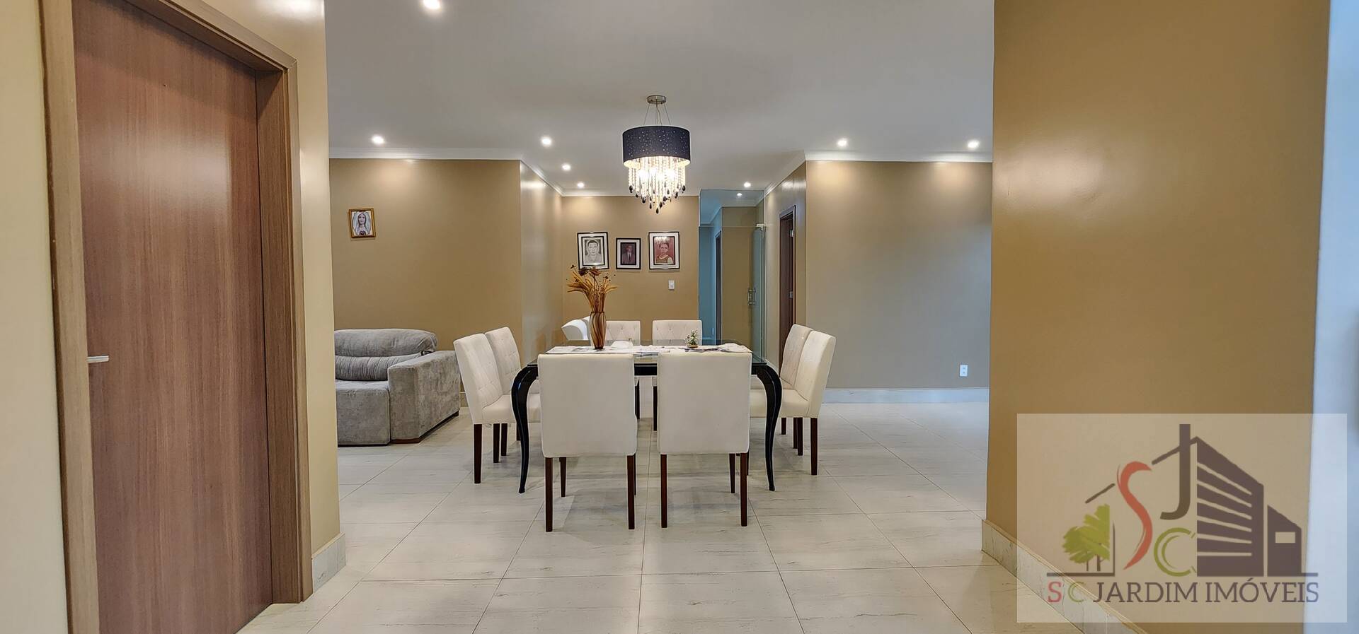 Casa à venda com 4 quartos, 283m² - Foto 9
