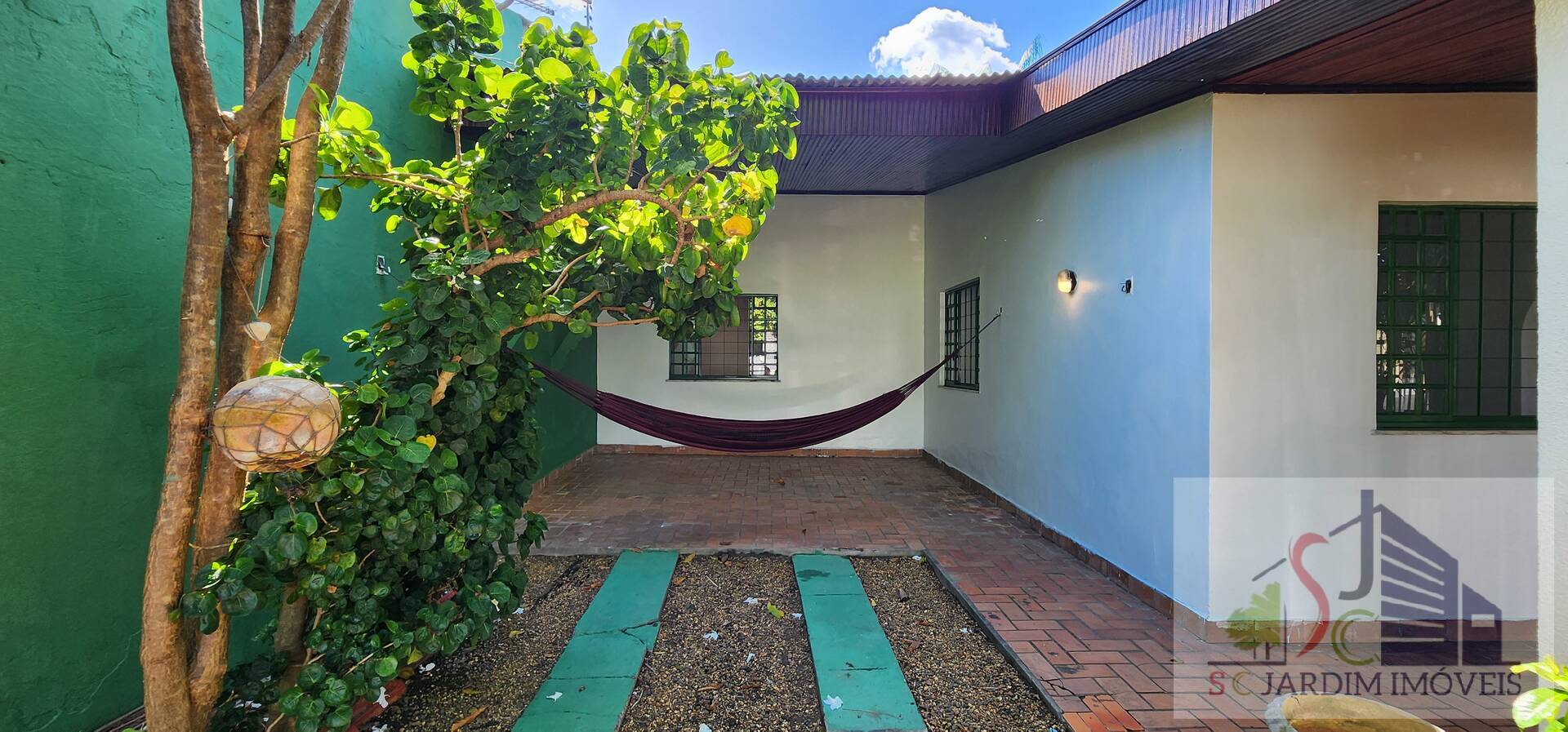 Casa à venda com 3 quartos, 170m² - Foto 4