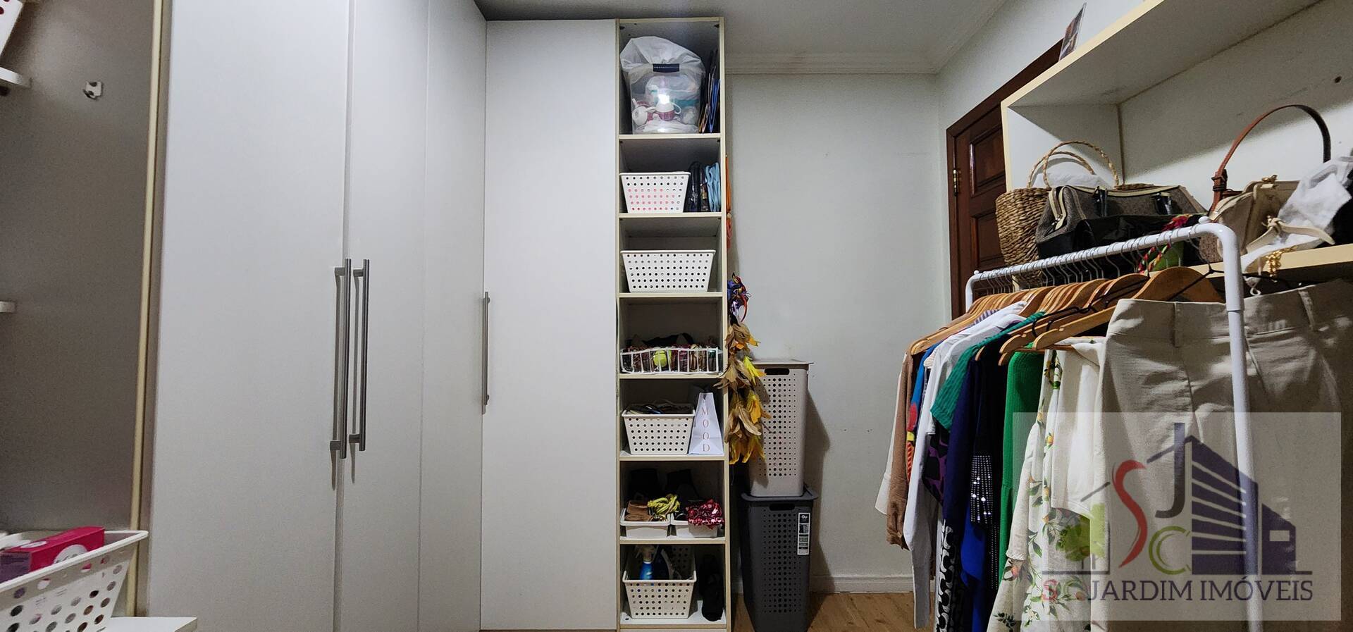 Apartamento à venda com 2 quartos, 42m² - Foto 14