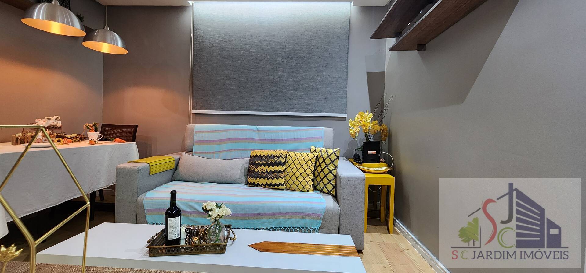 Apartamento à venda com 2 quartos, 42m² - Foto 2