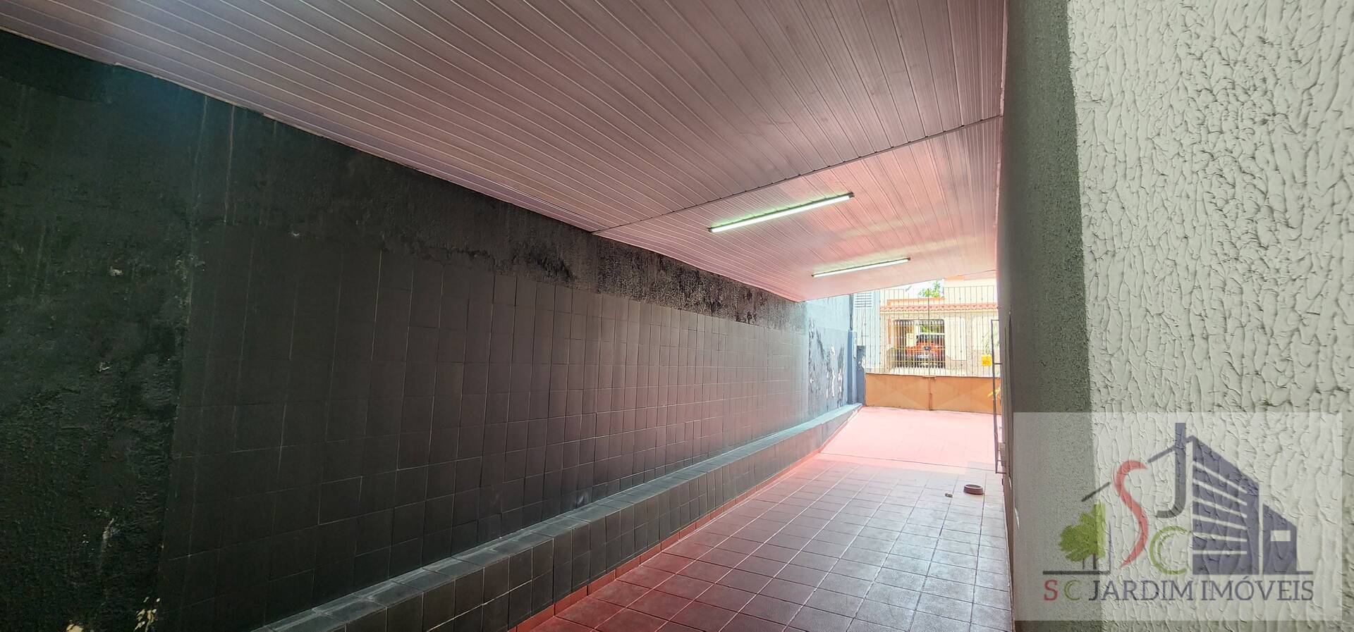 Casa à venda com 3 quartos, 221m² - Foto 10